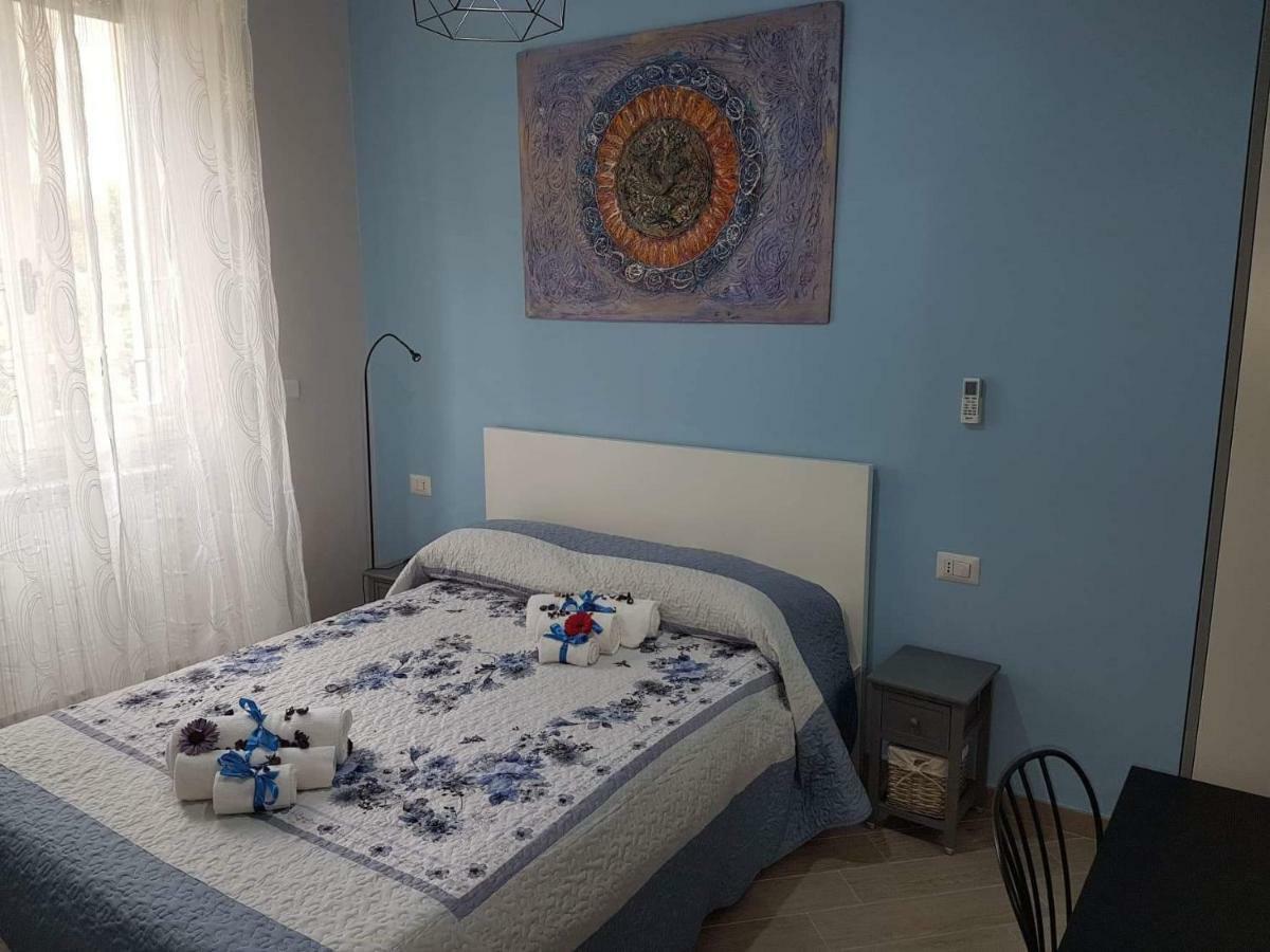 Velia B&B กาเอตา ภายนอก รูปภาพ