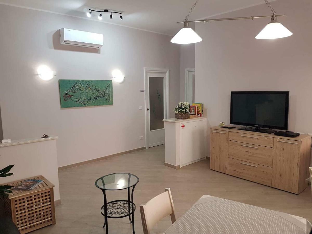 Velia B&B กาเอตา ภายนอก รูปภาพ